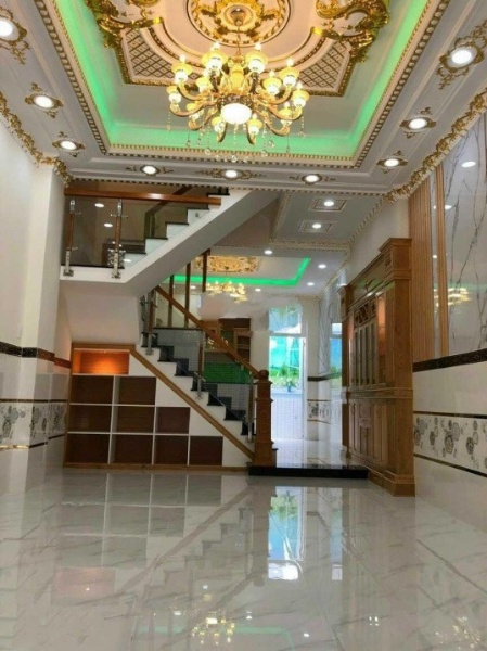 Chính chủ về quên cần bán gấp căn nhà 75 m² mặt tiền Đường Lưu Hữu Phước, Phường 15, Quận 8, Hồ Chí Minh